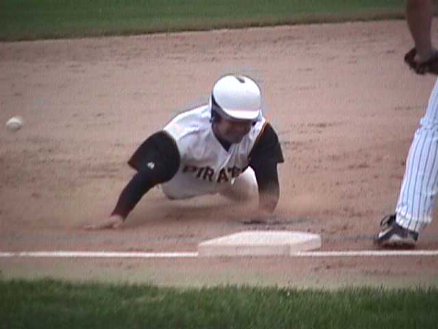 JR Salinas makes it safely to third
